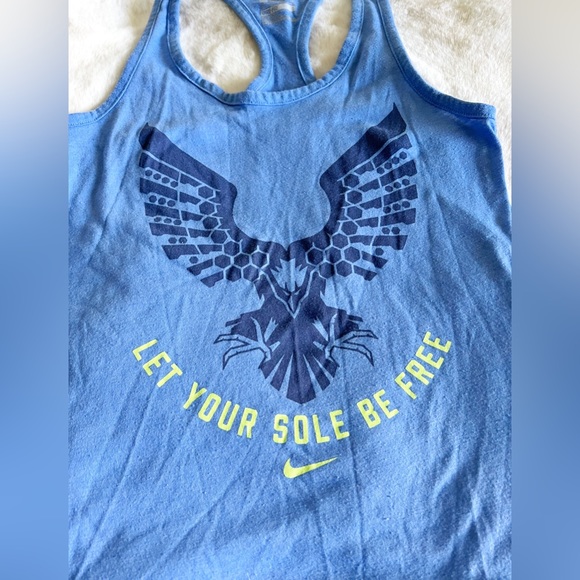 Nike Tank Top - Picture 2 of 4